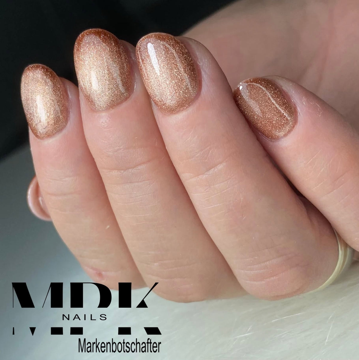Cat Eye Gel Polish Golden Mocha