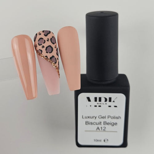 Bild 1 in Galerieansicht laden. Luxury UV Nagellack A12 Biscuit Beige
