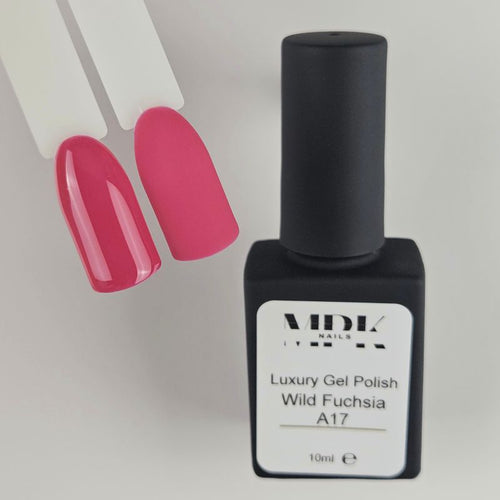 Bild 1 in Galerieansicht laden. Luxury UV Nagellack A17 Wild Fuchsia