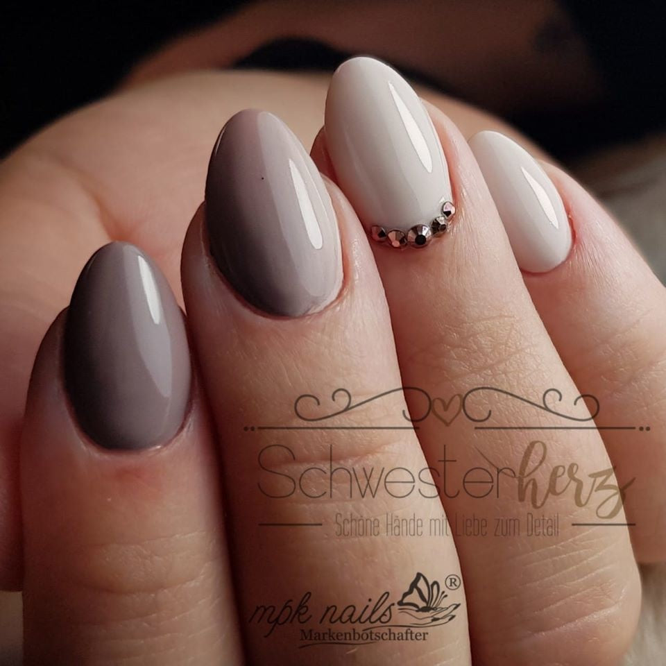 Deluxe UV Painting Gel 5ml B868 Dark Nude